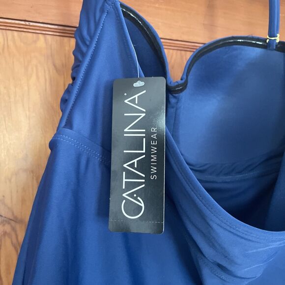 Catalina Women's Swim Top L Tankini Navy Twist Front Bandeau NWT Style #19CT200 - Picture 6 of 9